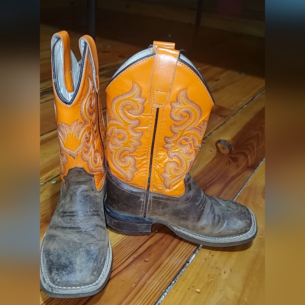 Old West Cowboy Boots - Orange and Brown